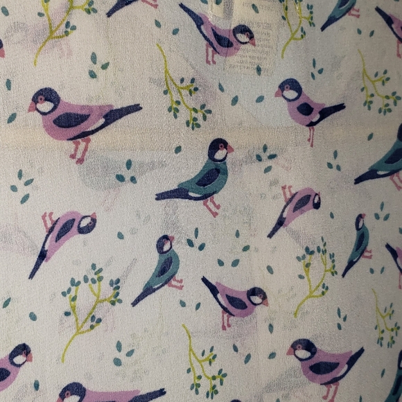 G. H. Bass & Co. | Bird Print Sheer Blouse - Picture 7 of 7